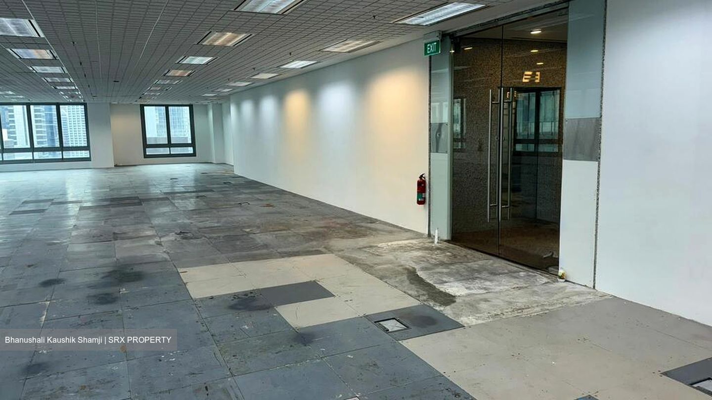 Singapore Land Tower (D1), Office #526487581